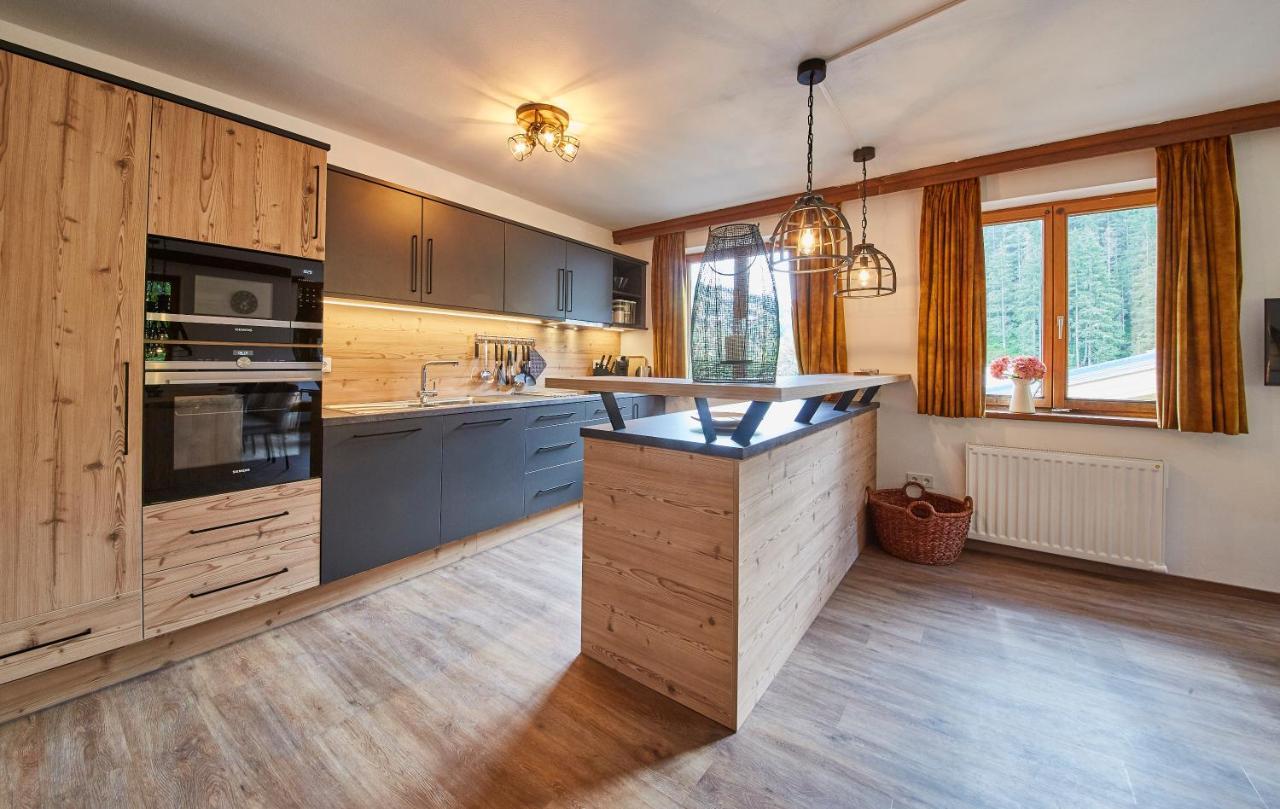 Apartamento Chalet Van Den Berg Saalbach-Hinterglemm Exterior foto